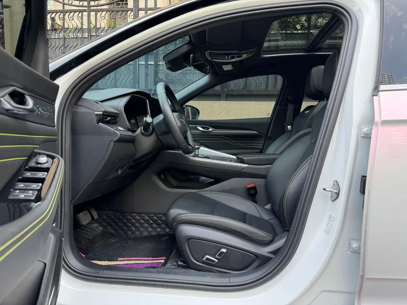 Geely Preface 2023 1.5T Edición Kunlun exterior foto 5 Geely Preface 2023 1.5T Edición Kunlun exterior foto 5