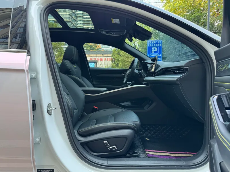Geely Preface 2023 1.5T Edición Kunlun exterior foto 8 Geely Preface 2023 1.5T Edición Kunlun exterior foto 8