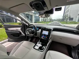Hyundai Tucson 2021 Tucson L 1.5T LUX Two-wheel-drive Prestige Edition interior photo 12 Hyundai Tucson 2021 Tucson L 1.5T LUX Two-wheel-drive Prestige Edition interior photo 12