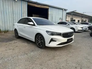 Geely Emgrand 2022 4th Gen 1.5L CVT Premium Trim exterior photo 3 Geely Emgrand 2022 4th Gen 1.5L CVT Premium Trim exterior photo 3