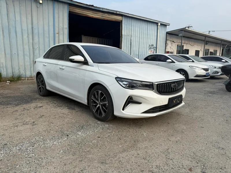 Geely Emgrand 2022 4th Gen 1.5L CVT Premium Trim exterior photo 3 Geely Emgrand 2022 4th Gen 1.5L CVT Premium Trim exterior photo 3