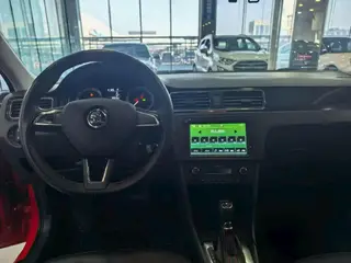 Skoda Rapid Spaceback 2018 1.6L Versión automática de confort exterior foto 4 Skoda Rapid Spaceback 2018 1.6L Versión automática de confort exterior foto 4
