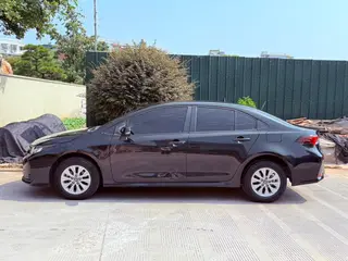 Toyota Corolla 2021 1.2T S-CVT Pioneer PLUS version interior photo 8