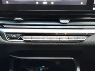 Geely Emgrand 2022 4th Gen 1.5L CVT Elite-type exterior photo 6 Geely Emgrand 2022 4th Gen 1.5L CVT Elite-type exterior photo 6