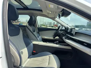 Chery Arrizo 8 2022 1.6TGDI DCT Perfection interior photo 9