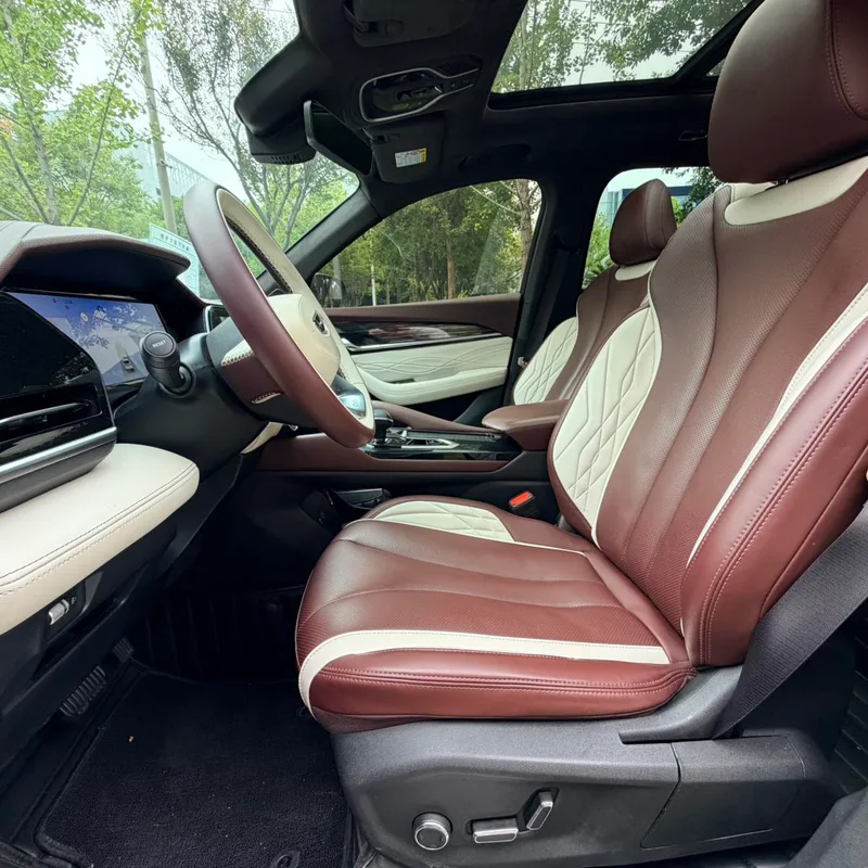 Geely Monjaro 2021 2.0TD High-power automatic four-wheel drive flagship exterior photo 7 Geely Monjaro 2021 2.0TD High-power automatic four-wheel drive flagship exterior photo 7