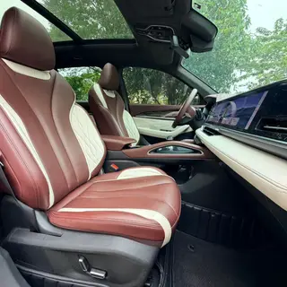 Geely Monjaro 2021 2.0TD High-power automatic four-wheel drive flagship interior photo 10 Geely Monjaro 2021 2.0TD High-power automatic four-wheel drive flagship interior photo 10