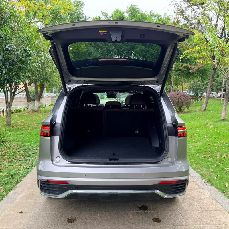 Geely Monjaro 2021 2.0TD High-power automatic four-wheel drive flagship interior photo 13 Geely Monjaro 2021 2.0TD High-power automatic four-wheel drive flagship interior photo 13