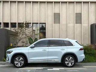 Geely Monjaro 2022 1.5T Thor Hi·F Versión híbrida gasolina-eléctrica Super Xun interior foto 11 Geely Monjaro 2022 1.5T Thor Hi·F Versión híbrida gasolina-eléctrica Super Xun interior foto 11