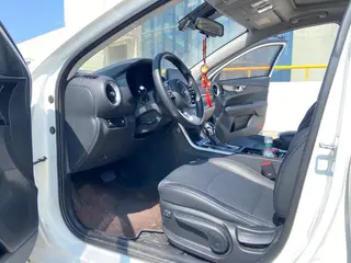 Kia K3 2019 1.5L CVT Smart Internet Edition interior photo 8