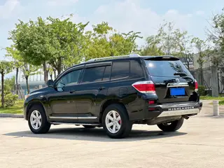 Toyota Highlander 2012 3.5L Four-wheel drive 7 Seat Elite Edition exterior photo 6 Toyota Highlander 2012 3.5L Four-wheel drive 7 Seat Elite Edition exterior photo 6