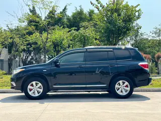 Toyota Highlander 2012 3.5L Four-wheel drive 7 Seat Elite Edition interior photo 14 Toyota Highlander 2012 3.5L Four-wheel drive 7 Seat Elite Edition interior photo 14