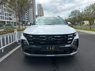 Hyundai Tucson 2025 Tucson L 1.5T TOP Flagship Edition exterior photo 2 Hyundai Tucson 2025 Tucson L 1.5T TOP Flagship Edition exterior photo 2