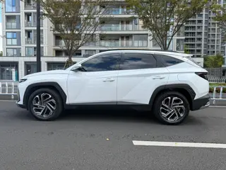 Hyundai Tucson 2025 Tucson L 1.5T TOP Flagship Edition interior photo 18 Hyundai Tucson 2025 Tucson L 1.5T TOP Flagship Edition interior photo 18