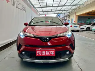 Toyota C-HR 2018 2.0L Leading Edition China V exterior photo 2