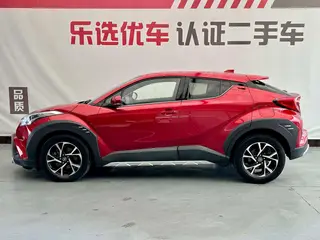 Toyota C-HR 2018 2.0L Leading Edition China V exterior photo 3