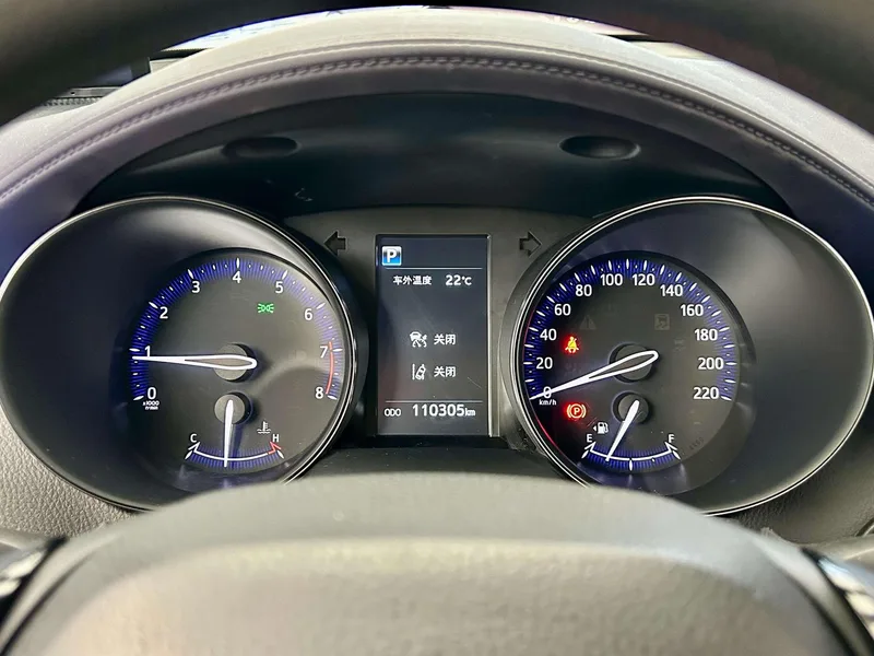 Toyota C-HR 2018 2.0L Leading Edition China V interior photo 13