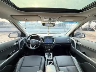 Hyundai ix25 2015 1.6L Tipo inteligente de tracción automática en dos ruedas GLS interior foto 11 Hyundai ix25 2015 1.6L Tipo inteligente de tracción automática en dos ruedas GLS interior foto 11