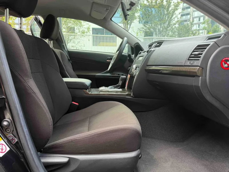 Toyota Reiz 2013 2.5S Jing Rui Edition interior photo 10 Toyota Reiz 2013 2.5S Jing Rui Edition interior photo 10