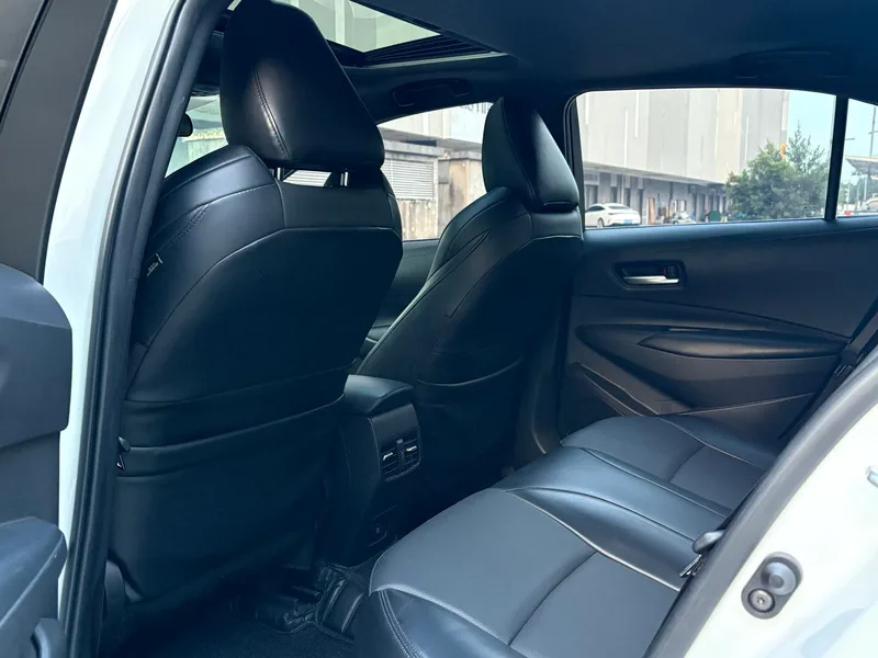 Toyota Levin 2022 185T CVT Luxury Edition interior photo 9 Toyota Levin 2022 185T CVT Luxury Edition interior photo 9
