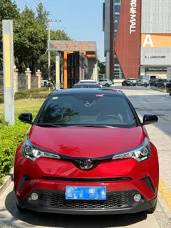 Toyota C-HR 2020 2.0L Leading Edition exterior photo 2 Toyota C-HR 2020 2.0L Leading Edition exterior photo 2