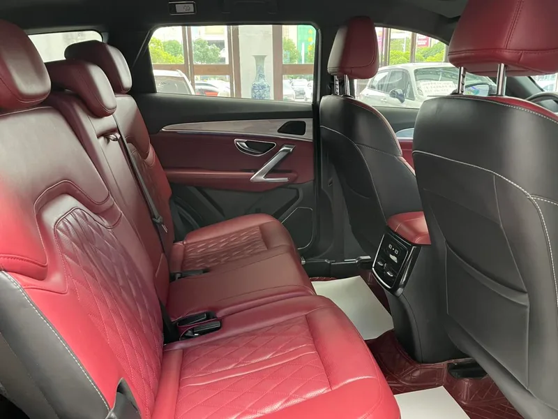 Jetour X70 PLUS 2023 1.6T DCT Personne forte PLUS 7 Siège intérieur photo 13 Jetour X70 PLUS 2023 1.6T DCT Personne forte PLUS 7 Siège intérieur photo 13