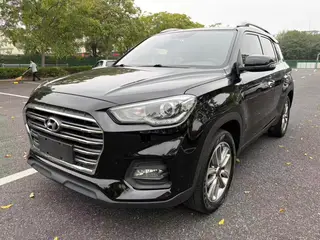 Hyundai ix35 2019 2.0L Tracción automática inteligente y valiente Versión de disfrute País VI exterior foto 1 Hyundai ix35 2019 2.0L Tracción automática inteligente y valiente Versión de disfrute País VI exterior foto 1