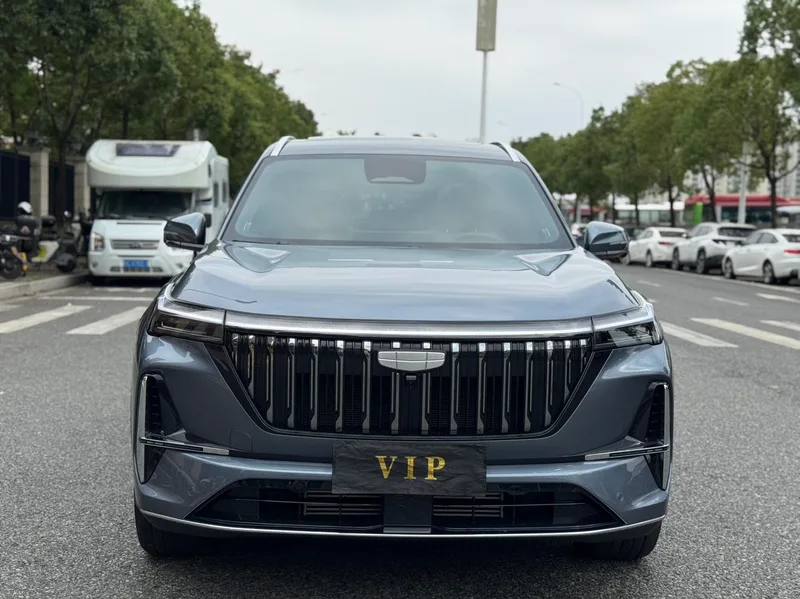 Geely Boyue L 2026 Fourth generation 1.5TD DCT Small blue light version exterior photo 2 Geely Boyue L 2026 Fourth generation 1.5TD DCT Small blue light version exterior photo 2