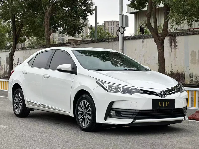 Toyota Corolla 2017 Restyling 1.2T S-CVT GL-i China V exterior photo 2 Toyota Corolla 2017 Restyling 1.2T S-CVT GL-i China V exterior photo 2