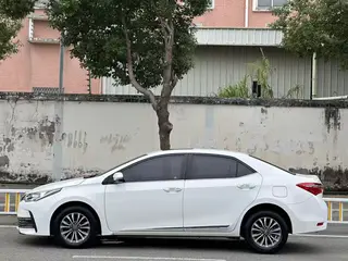 Toyota Corolla 2017 Restyling 1.2T S-CVT GL-i China V exterior photo 4 Toyota Corolla 2017 Restyling 1.2T S-CVT GL-i China V exterior photo 4
