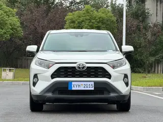 Toyota RAV4 2020 2.0L CVT Two-wheel drive urban version exterior photo 2