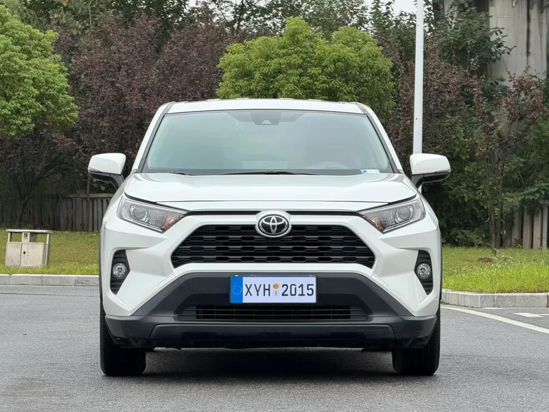 Toyota RAV4 2020 2.0L CVT Two-wheel drive urban version exterior photo 2