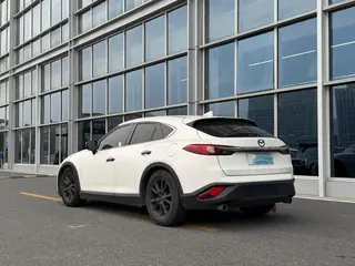 Mazda CX-4 2016 2.0L Automatic two-wheel drive blue sky vitality version exterior photo 4 Mazda CX-4 2016 2.0L Automatic two-wheel drive blue sky vitality version exterior photo 4