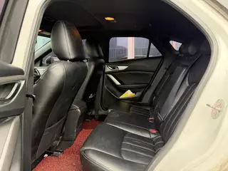 Mazda CX-4 2016 2.0L Automatic two-wheel drive blue sky vitality version interior photo 11 Mazda CX-4 2016 2.0L Automatic two-wheel drive blue sky vitality version interior photo 11