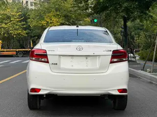 Toyota Vios 2017 1.5L CVT Созданная версия интерьер фото 16