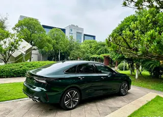 Chery Arrizo 8 2023 High-energy version 2.0T DCT Imperial exterior photo 3