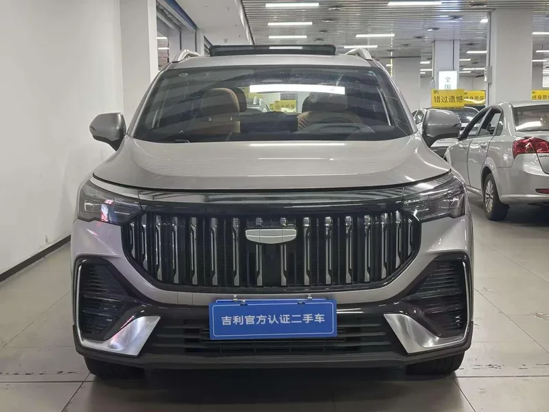 Geely Okavango L 2026 2.0TD DCT Happy and fulfilling 6 seat interior photo 7 Geely Okavango L 2026 2.0TD DCT Happy and fulfilling 6 seat interior photo 7
