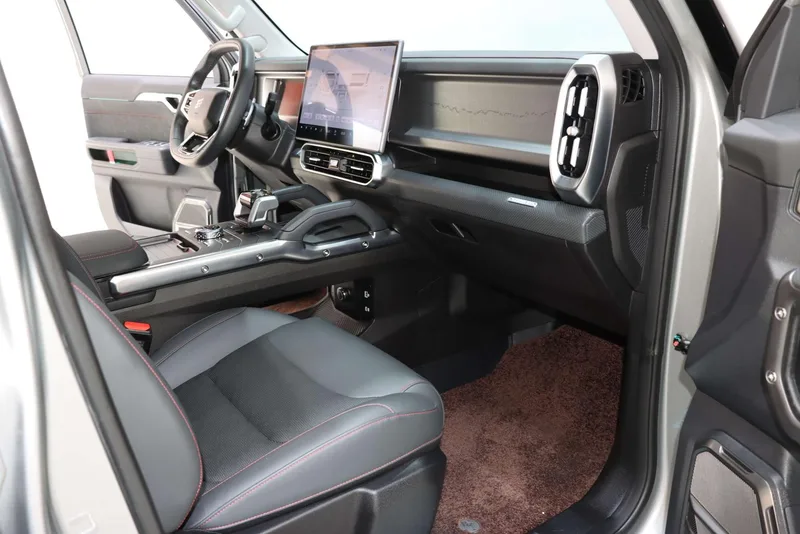 Jetour T2 2023 2.0TD Four-wheel drive Time travel PRO exterior photo 8 Jetour T2 2023 2.0TD Four-wheel drive Time travel PRO exterior photo 8