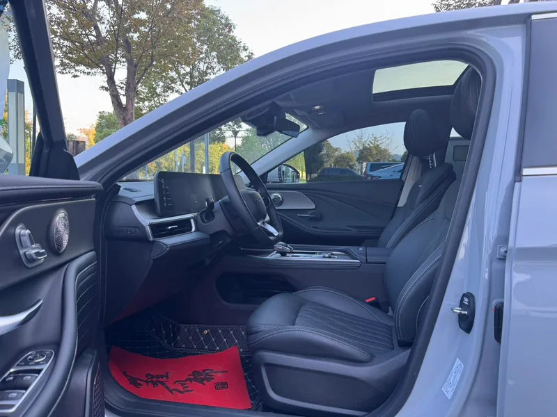 Chery Arrizo 8 2024 1.6TGDI DCT Sagace extérieur photo 10