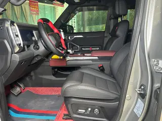 Jetour T2 2024 2.0TD Полный привод Пересечение PRO+ Развлекательная версия интерьер фото 15