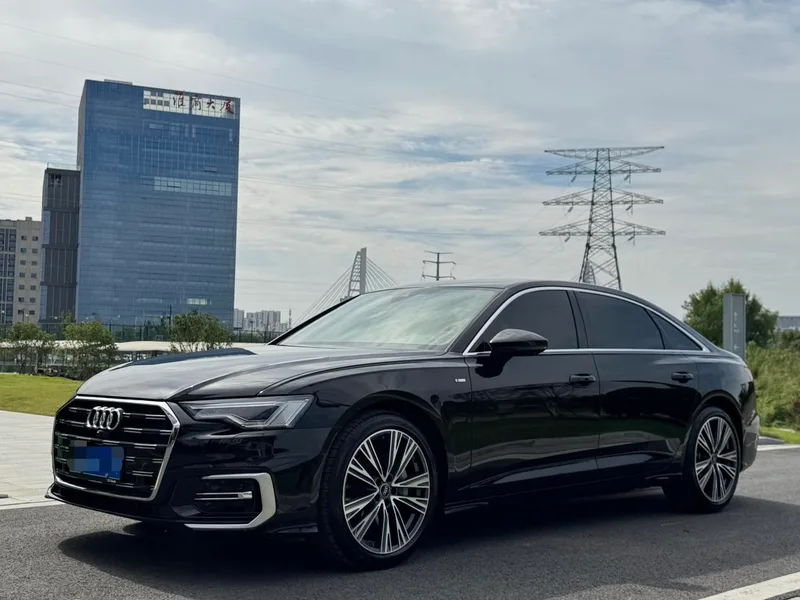 Audi A6L 2025 45 TFSI Choose dynamic type exterior photo 1 Audi A6L 2025 45 TFSI Choose dynamic type exterior photo 1