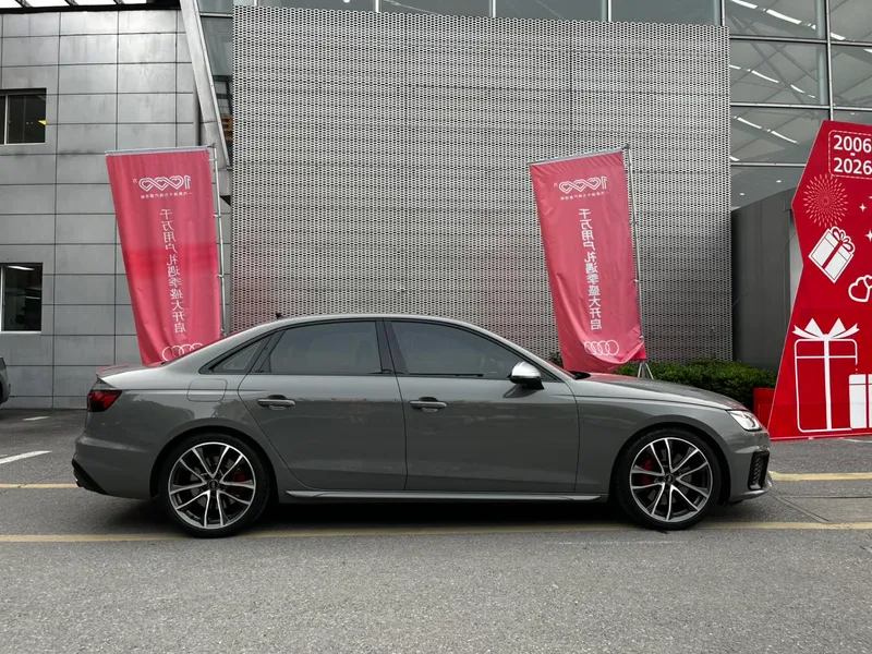 Audi S4 2023 3.0TFSI exterior photo 4 Audi S4 2023 3.0TFSI exterior photo 4