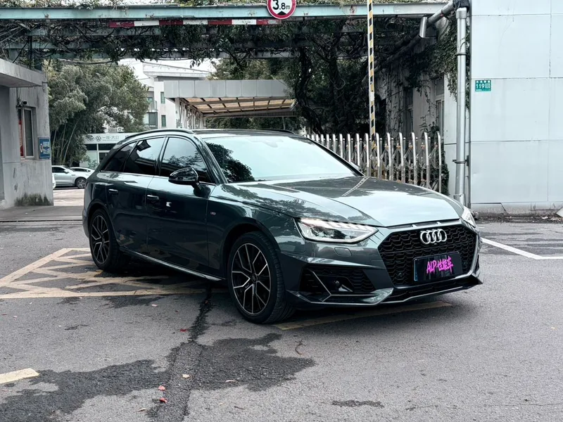 Audi A4 2023 Avant 40 TFSI Fashion dynamic type exterior photo 3 Audi A4 2023 Avant 40 TFSI Fashion dynamic type exterior photo 3