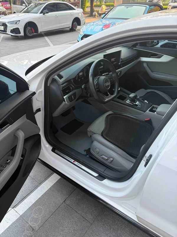Audi A4L 2020 40 TFSI Fashion dynamic type exterior photo 4 Audi A4L 2020 40 TFSI Fashion dynamic type exterior photo 4