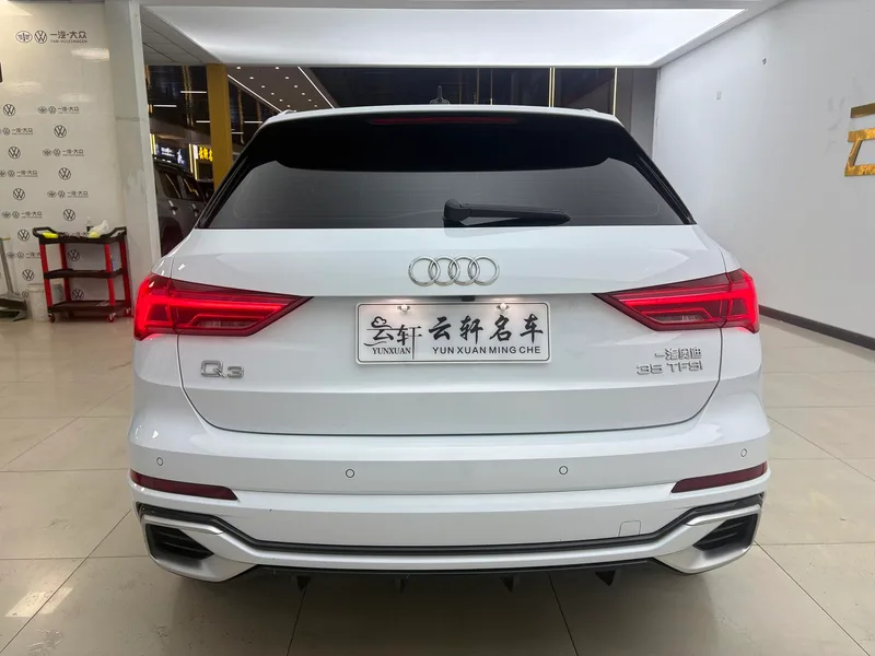 Audi Q3 2024 35 TFSI Fashion dynamic type exterior photo 5 Audi Q3 2024 35 TFSI Fashion dynamic type exterior photo 5