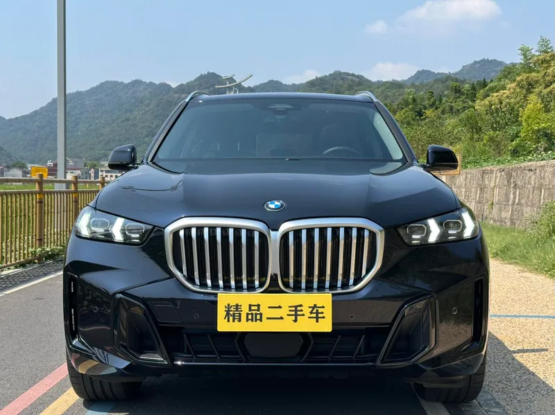 BMW X5 2023 xDrive30Li M Conjunto deportivo exterior foto 2 BMW X5 2023 xDrive30Li M Conjunto deportivo exterior foto 2