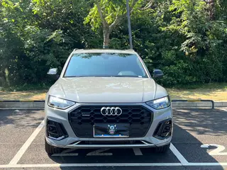 Audi Q5L 2025 quattro 45 Anniversary Collector’s Edition 40TFSI Deluxe Dynamic exterior photo 2 Audi Q5L 2025 quattro 45 Anniversary Collector’s Edition 40TFSI Deluxe Dynamic exterior photo 2