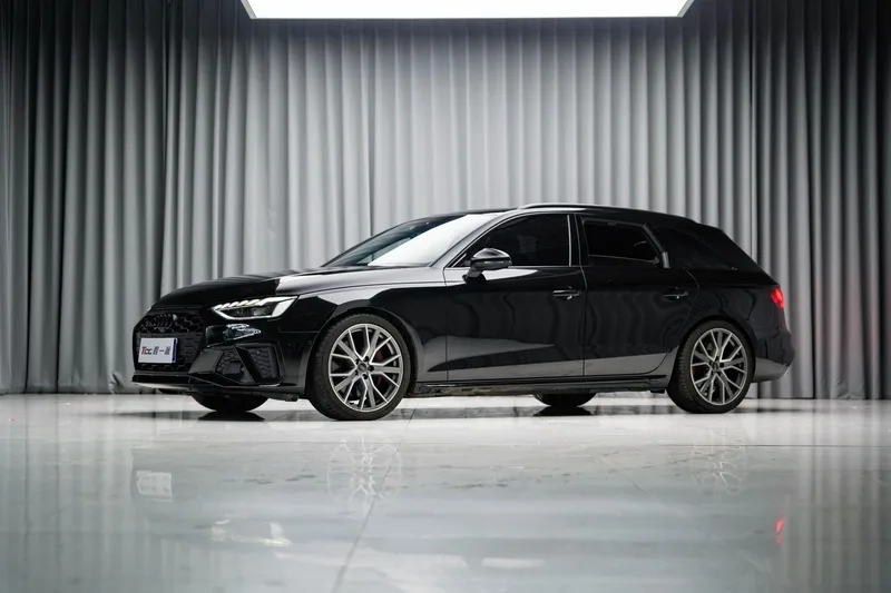 Audi S4 2023 Avant 3.0TFSI interior photo 8 Audi S4 2023 Avant 3.0TFSI interior photo 8