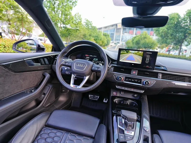 Audi RS 5 2021 2.9T Coupe Dark Gold Edition interior photo 10 Audi RS 5 2021 2.9T Coupe Dark Gold Edition interior photo 10