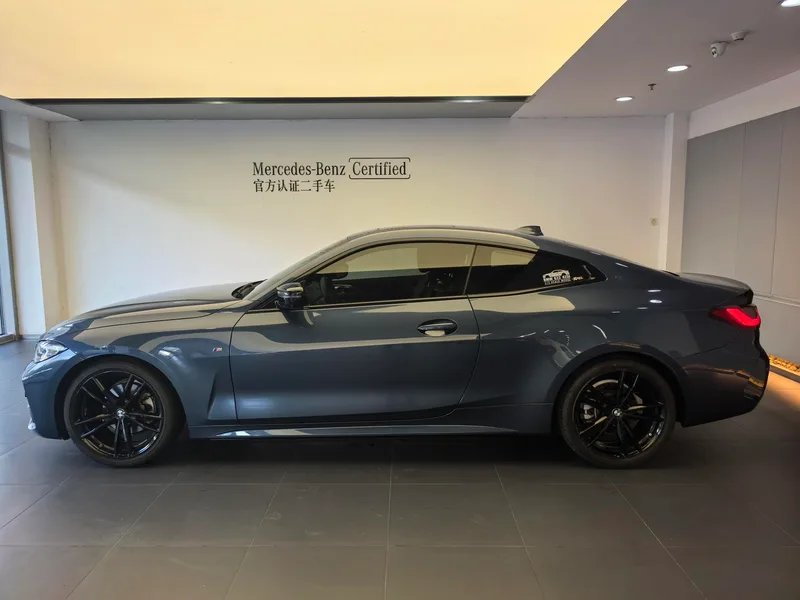 BMW 4 Series 2022 425i M Set de nuit de sport extérieur photo 3 BMW 4 Series 2022 425i M Set de nuit de sport extérieur photo 3